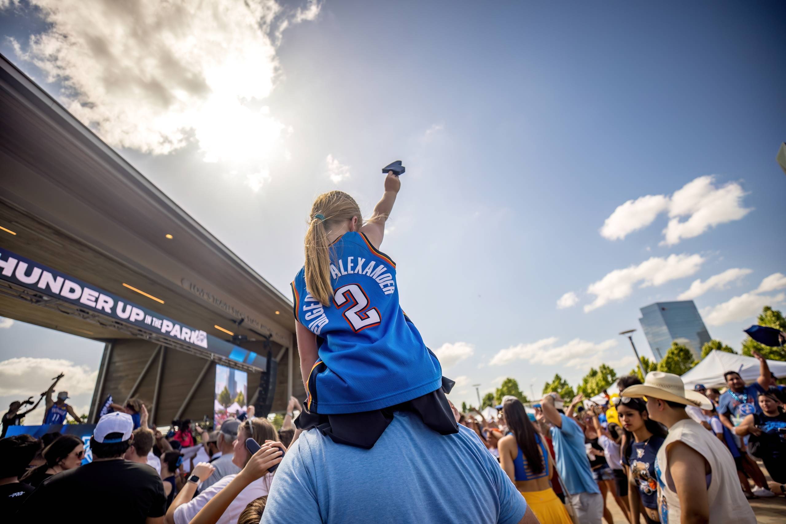 太狠了！洛杉矶湖人内部沟通备战NBA总决赛转会期法兰克福调整名单以备NBA常规赛，今夜托特纳姆绝杀压哨——法甲节点到来
